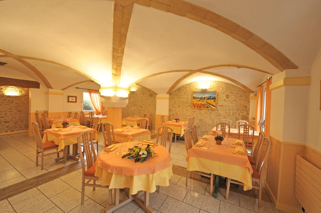 Logis Hotel Le Moulin Des Gardelles รีอง ภายนอก รูปภาพ