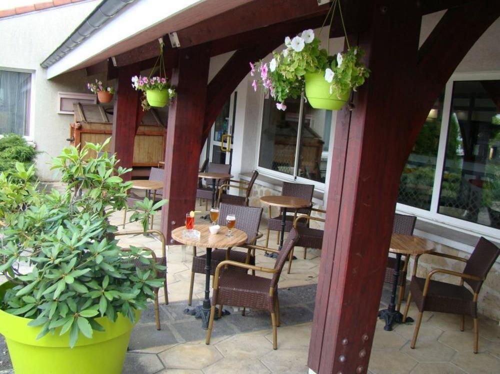 Logis Hotel Le Moulin Des Gardelles รีอง ภายนอก รูปภาพ