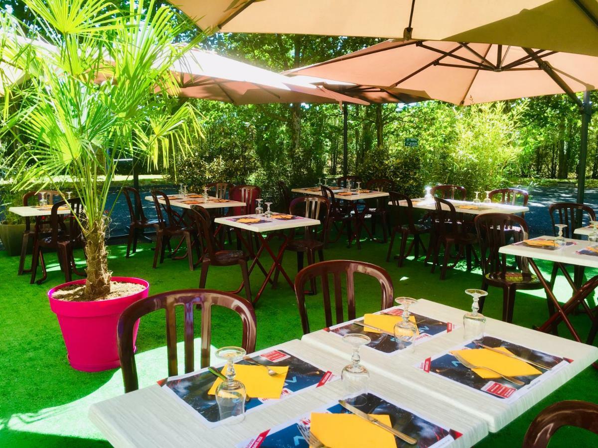 Logis Hotel Le Moulin Des Gardelles รีอง ภายนอก รูปภาพ